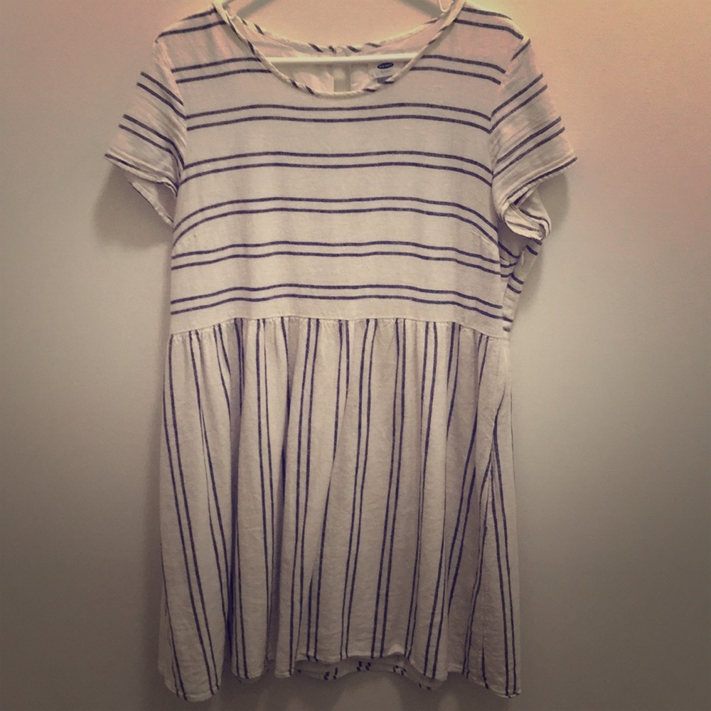 Navy and white striped dress!